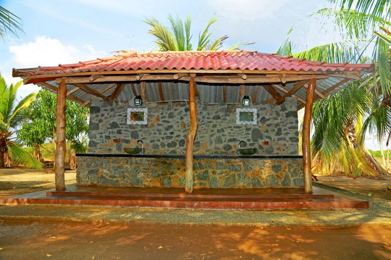 Heina Nature Resort - Eco Home And Yala Safari Катарагама Екстериор снимка
